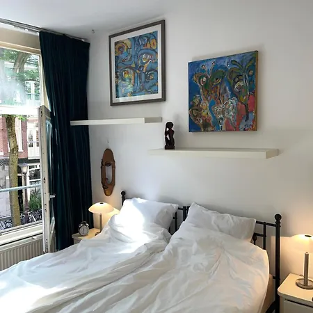 Babylonix Bed & Breakfast *