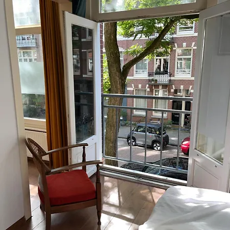 Babylonix Bed & Breakfast